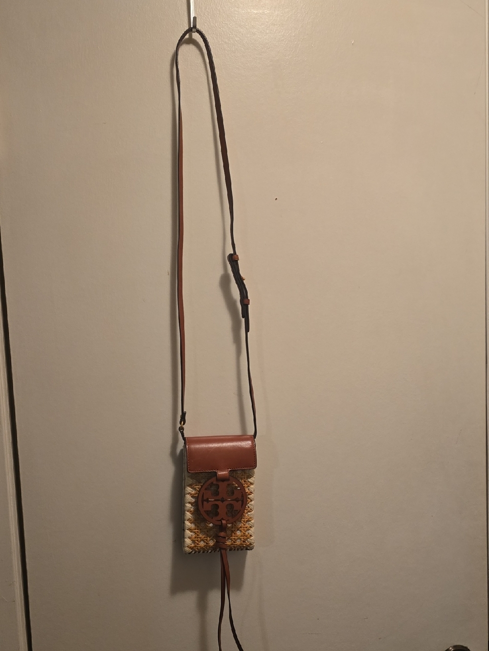 Tory Burch Brown Crossbody Phone Bag with Woven Detail - Picture 2 of 4
